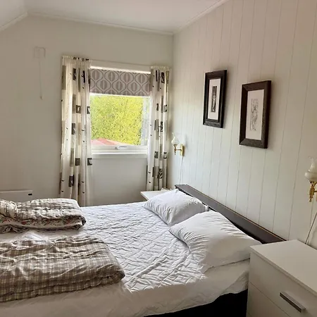 בית נופש Seaside Retreat In Lyngen-by Traum *